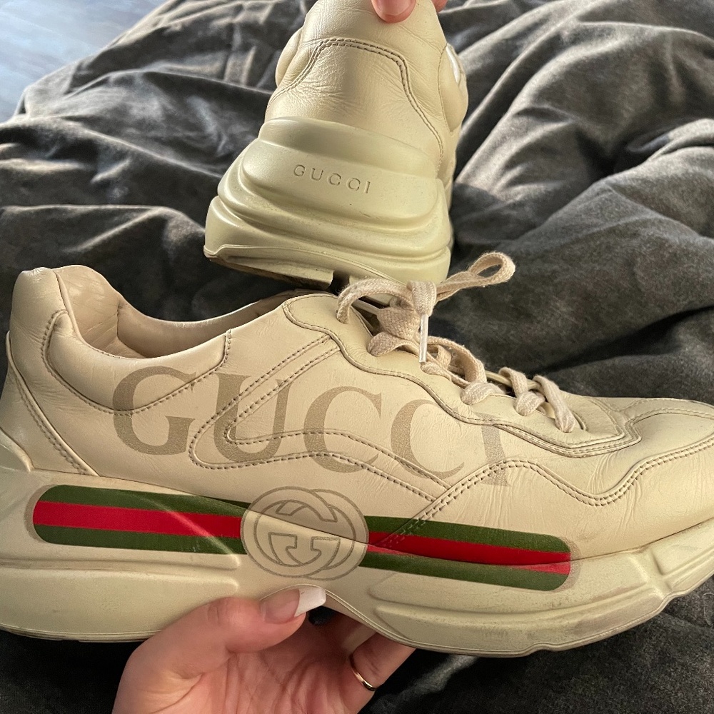 Authentic Gucci shoes (men)